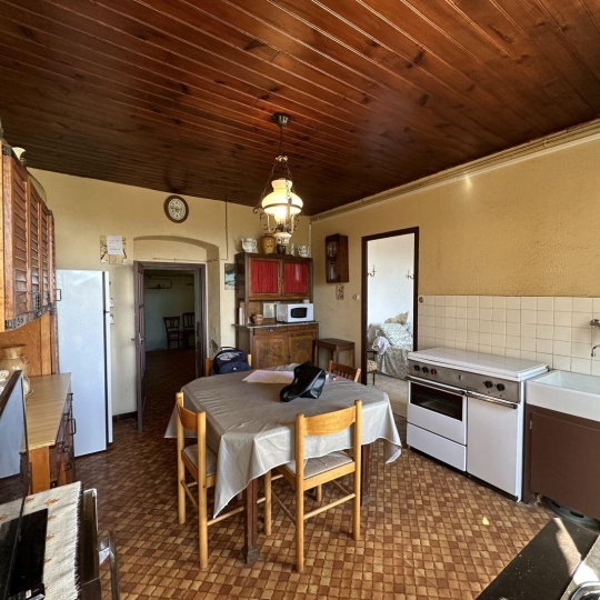  Annonces ARDECHE : Maison / Villa | VALS-LES-BAINS (07600) | 68 m2 | 75 000 &euro; 