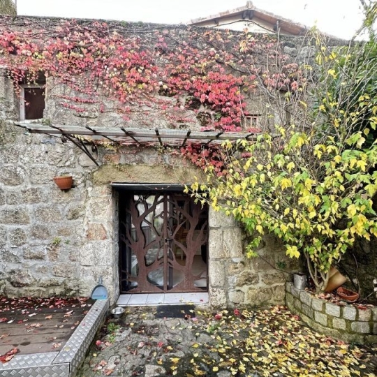  Annonces ARDECHE : Maison / Villa | ANTRAIGUES-SUR-VOLANE (07530) | 72 m2 | 172 000 &euro; 