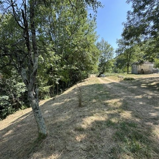 Annonces ARDECHE : Terrain | VALS-LES-BAINS (07600) | 0 m2 | 80 000 &euro; 
