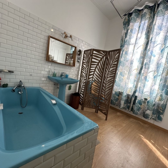  Annonces ARDECHE : Maison / Villa | VALS-LES-BAINS (07600) | 90 m2 | 185 000 &euro; 