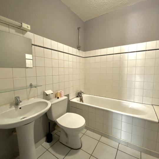  ACI - Agence Centrale Immo : Appartement | VALS-LES-BAINS (07600) | 43 m2 | 450 € 