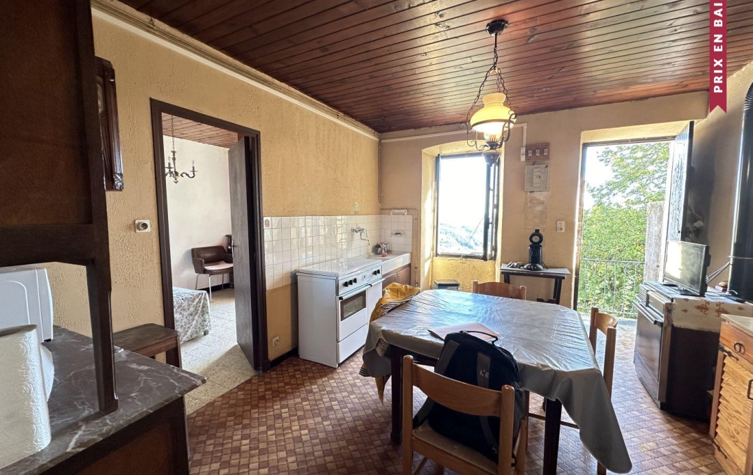 Annonces ARDECHE : Maison / Villa | VALS-LES-BAINS (07600) | 68 m2 | 75 000 &euro; 