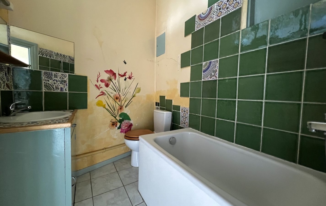 Annonces ARDECHE : Appartement | AUBENAS (07200) | 114 m2 | 99 000 &euro; 