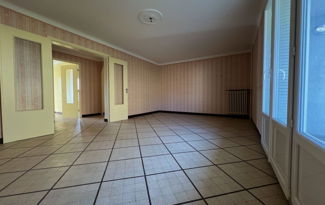 Annonces ARDECHE : Appartement | AUBENAS (07200) | 93 m2 | 129 000 &euro; 