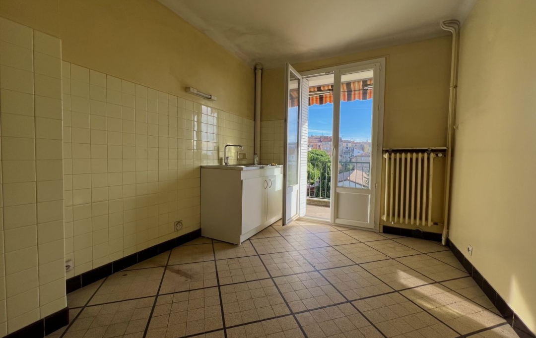 Annonces ARDECHE : Appartement | AUBENAS (07200) | 93 m2 | 129 000 &euro; 