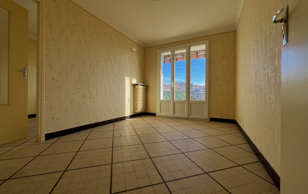 Annonces ARDECHE : Appartement | AUBENAS (07200) | 93 m2 | 129 000 &euro; 