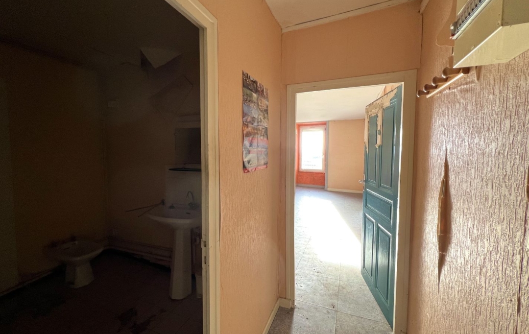 Annonces ARDECHE : Appartement | AUBENAS (07200) | 59 m2 | 58 000 &euro; 