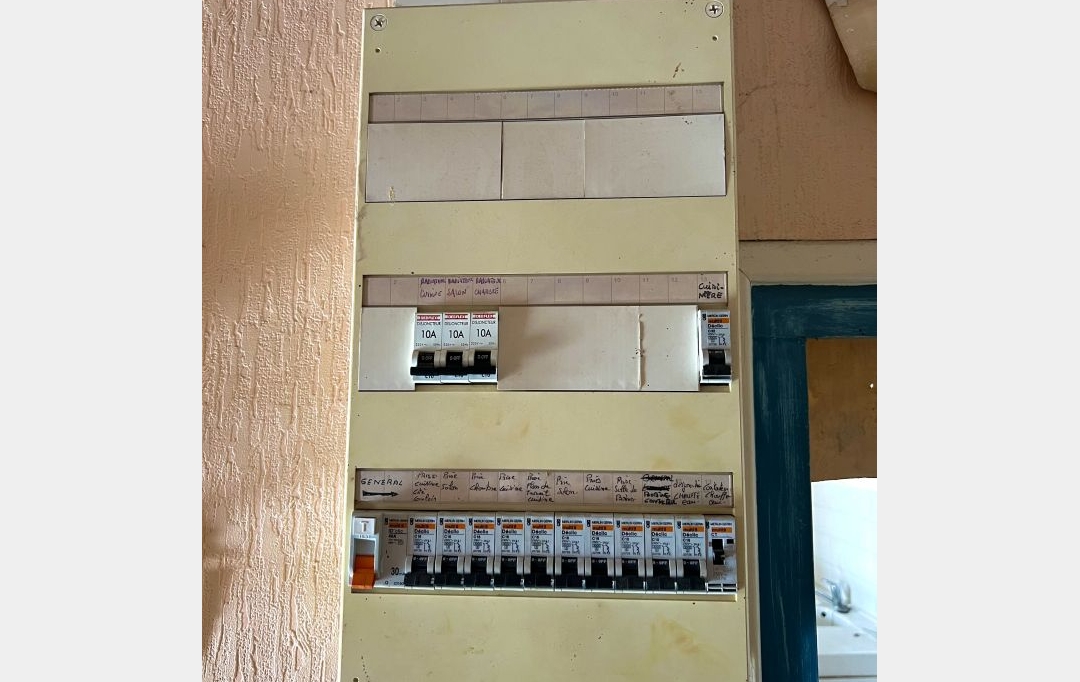 Annonces ARDECHE : Appartement | AUBENAS (07200) | 59 m2 | 58 000 &euro; 