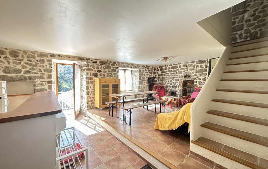 Annonces ARDECHE : Maison / Villa | GENESTELLE (07530) | 115 m2 | 199 000 &euro; 
