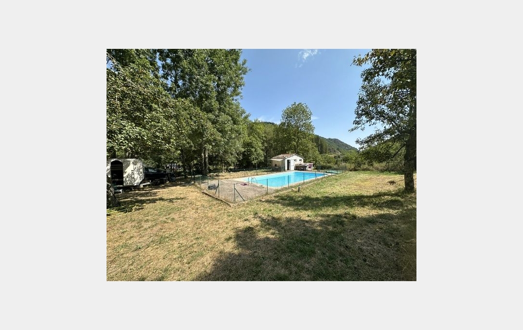 Annonces ARDECHE : Terrain | VALS-LES-BAINS (07600) | 0 m2 | 80 000 &euro; 