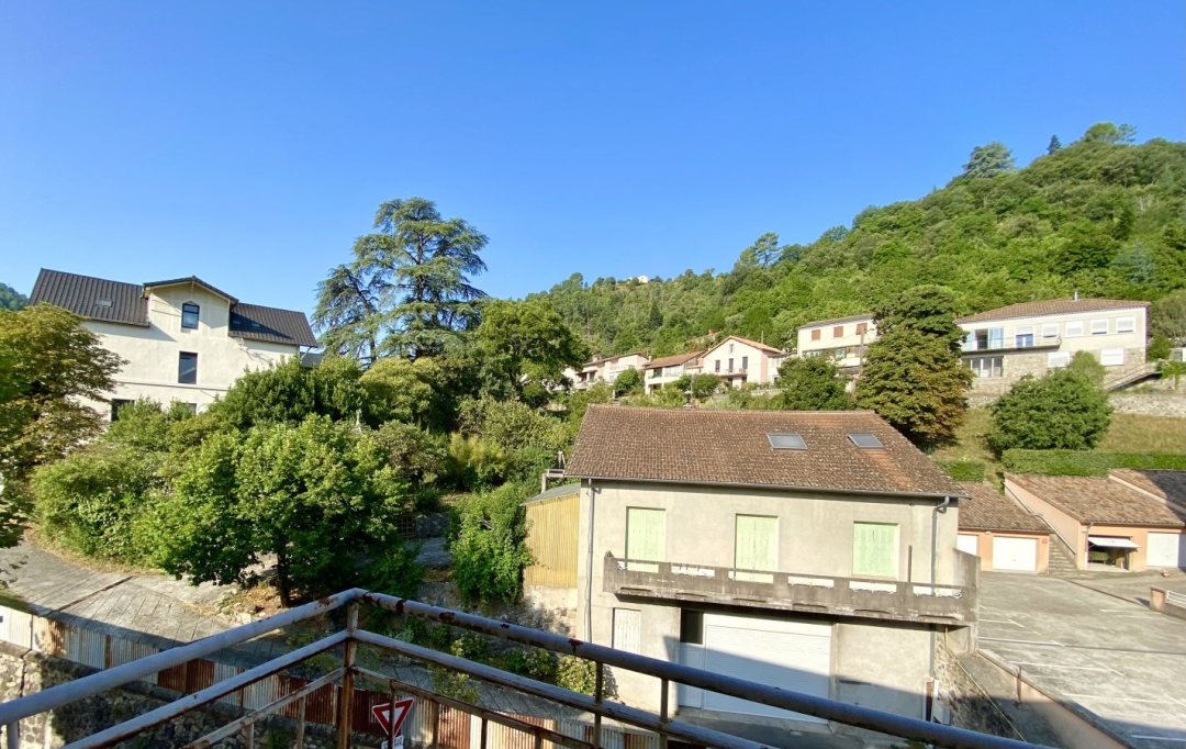 ACI - Agence Centrale Immo : Appartement | VALS-LES-BAINS (07600) | 43 m2 | 450 € 