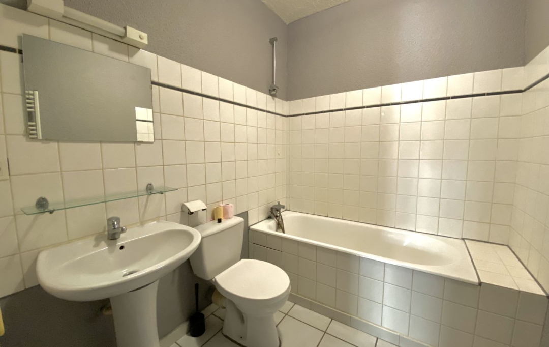 ACI - Agence Centrale Immo : Appartement | VALS-LES-BAINS (07600) | 43 m2 | 450 € 