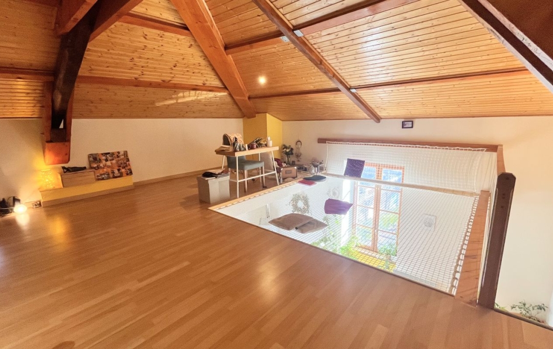 ACI - Agence Centrale Immo : Maison / Villa | VESSEAUX (07200) | 110 m2 | 175 000 € 