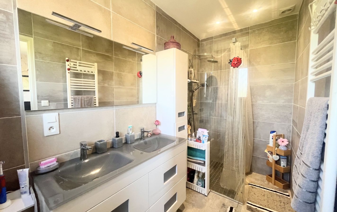 ACI - Agence Centrale Immo : Maison / Villa | VALLON-PONT-D'ARC (07150) | 126 m2 | 355 000 € 
