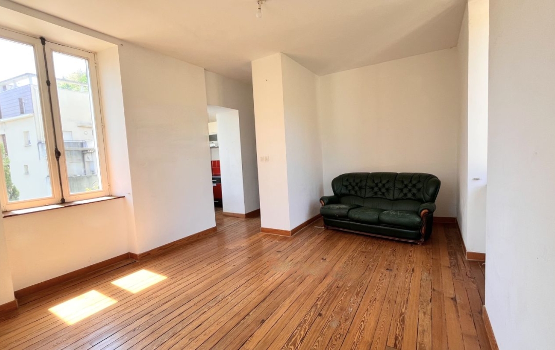 ACI - Agence Centrale Immo : Appartement | VALS-LES-BAINS (07600) | 56 m2 | 75 000 € 