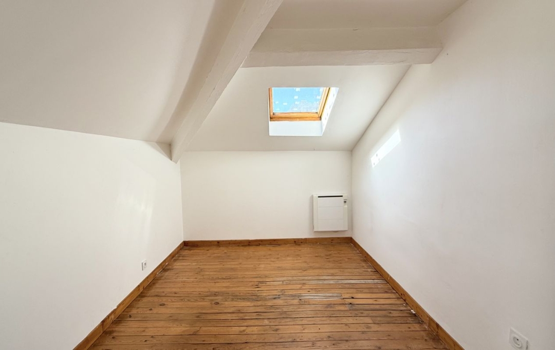 ACI - Agence Centrale Immo : Appartement | VALS-LES-BAINS (07600) | 62 m2 | 86 000 € 