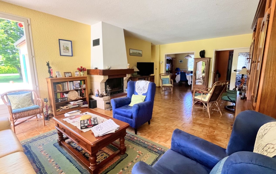 ACI - Agence Centrale Immo : Maison / Villa | AUBENAS (07200) | 206 m2 | 450 000 € 