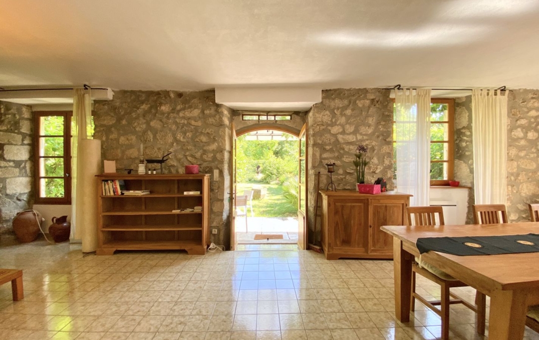 ACI - Agence Centrale Immo : Maison / Villa | ROCLES (07110) | 320 m2 | 390 000 € 