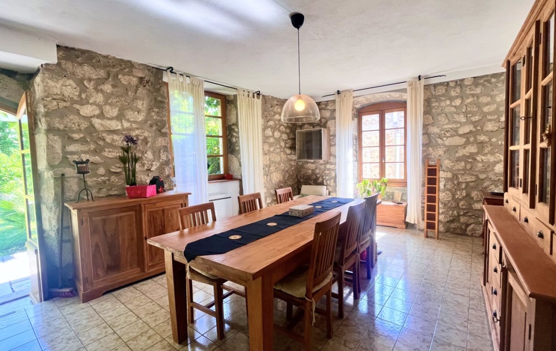 ACI - Agence Centrale Immo : Maison / Villa | ROCLES (07110) | 320 m2 | 390 000 € 