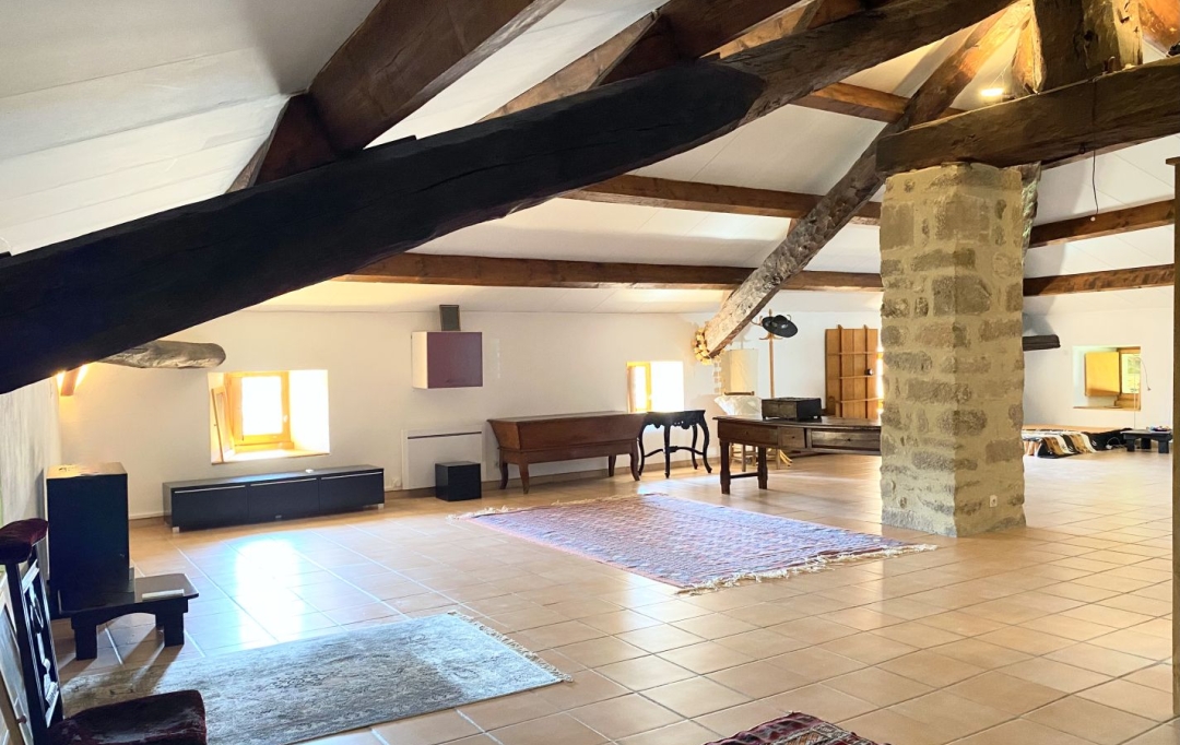 ACI - Agence Centrale Immo : Maison / Villa | ROCLES (07110) | 320 m2 | 390 000 € 