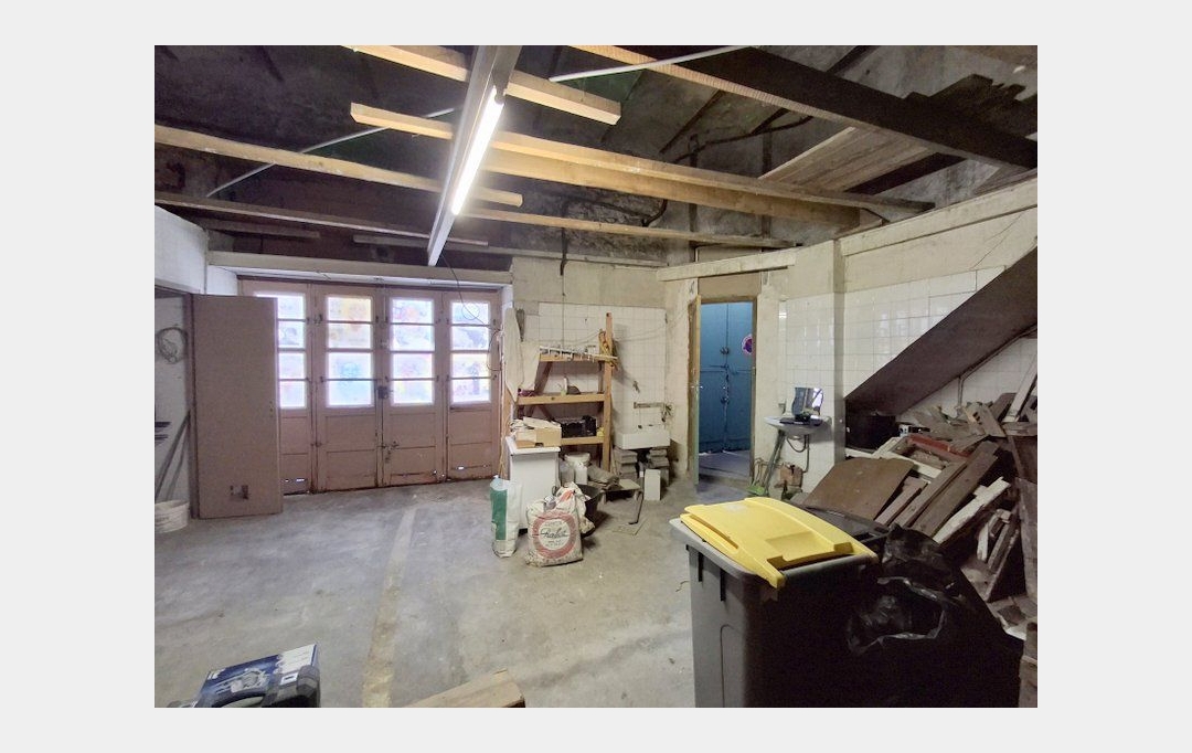 Annonces ARDECHE : Immeuble | LARGENTIERE (07110) | 300 m2 | 255 000 &euro; 