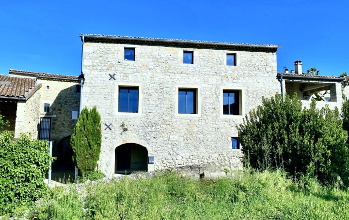 Maison SAINT-MAURICE-D'IBIE 175 m2 275 000 € Maison SAINT-MAURICE-D'IBIE 175 m2 275 000 €