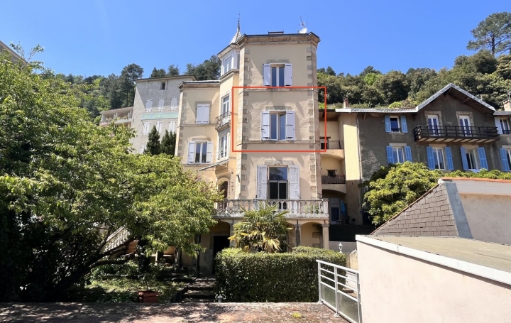 Appartement P4 VALS-LES-BAINS 62 m2 86 000 € Appartement P4 VALS-LES-BAINS 62 m2 86 000 €